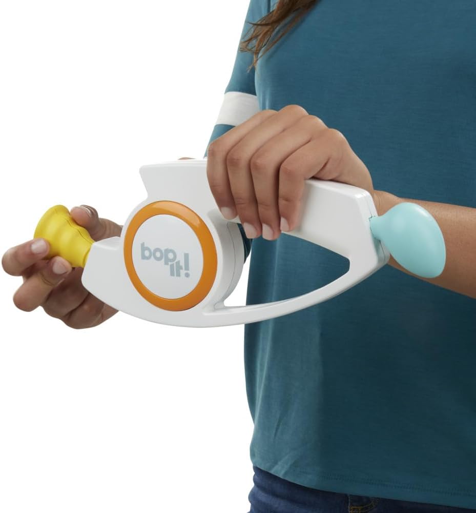 Hasbro Gaming Bop It!