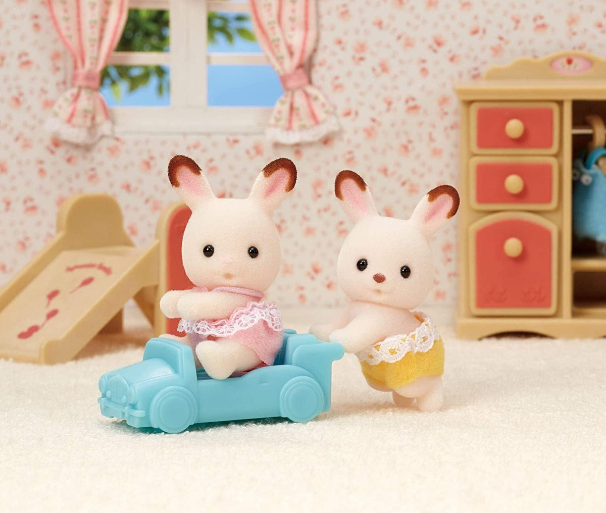 Sylvanian 5420 Chocolate Rabbit Twins