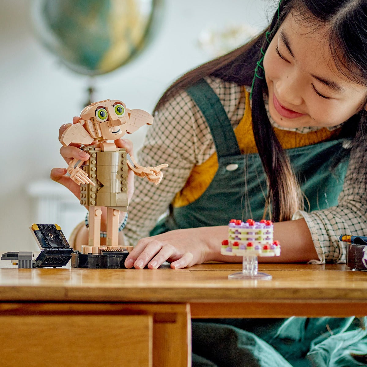 LEGO 76421 Harry Potter Dobby the House-Elf Toy Figure