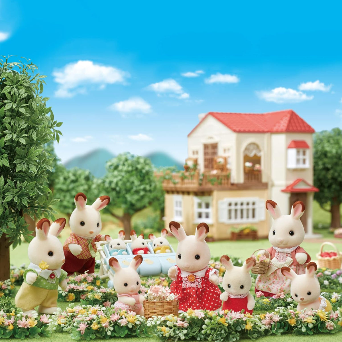 Sylvanian Families 5655 Chocolate Rabbit Family