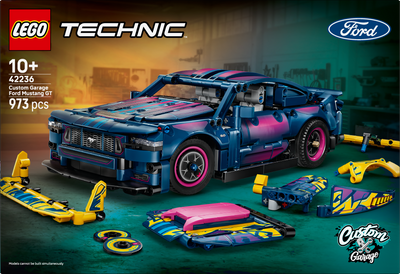LEGO 42236 Technic Custom Garage Ford Mustang GT Car Toy