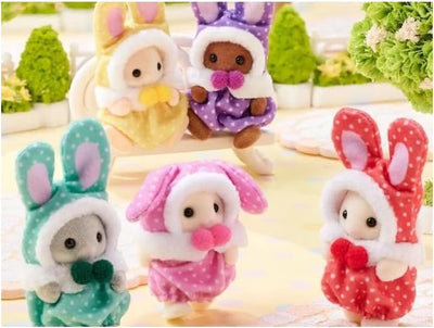 Sylvanian 5924 Bunnies Costume Babies