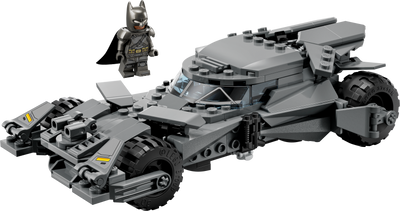 LEGO 76331 Batman v Superman Batmobile