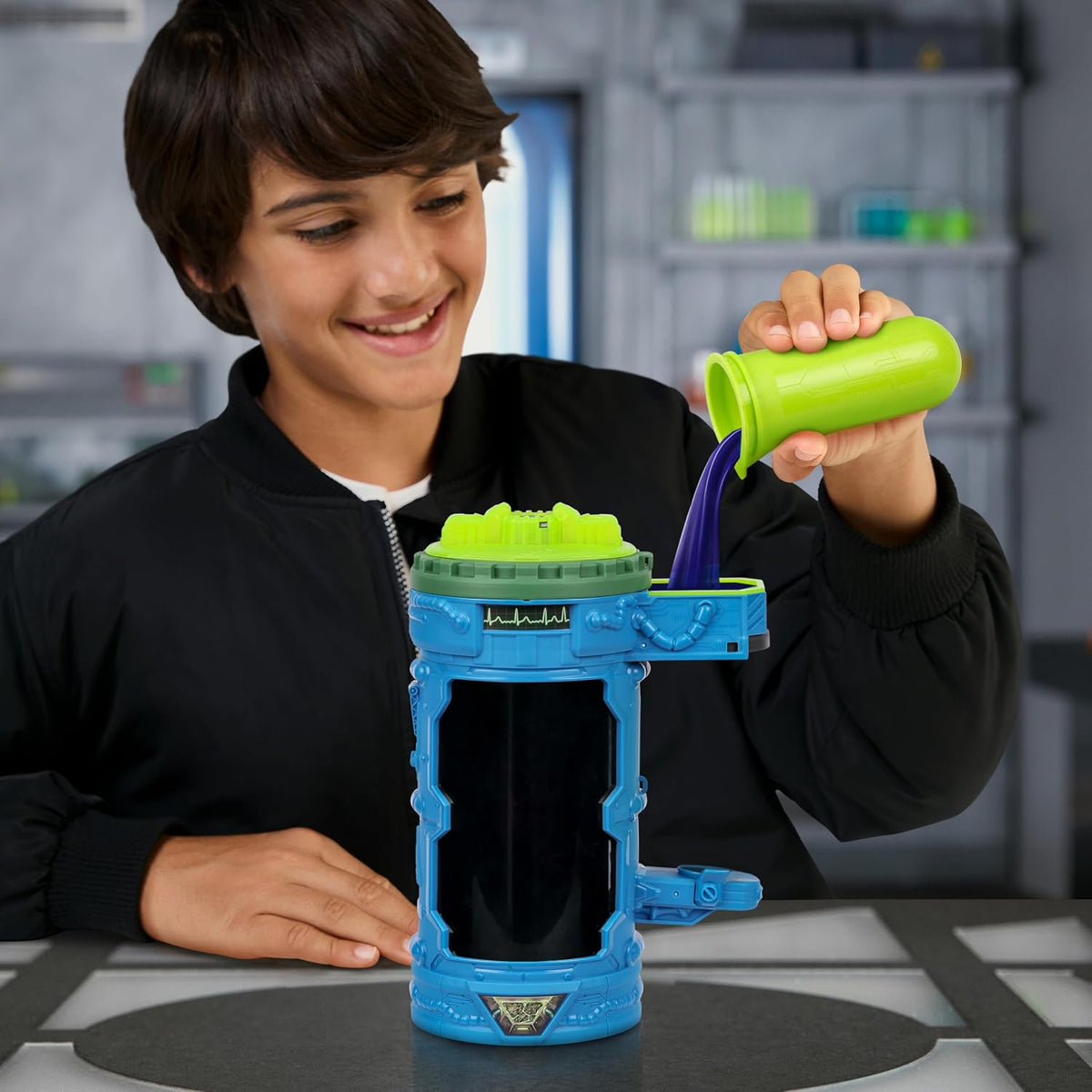MrBeast Lab Hyper Fusion Mutators, Experiment & Create The Atomic Earth Panther